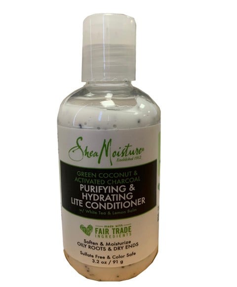 NOIX DE COCO VERTE ET CHARBON ACTIF PURIFIANT ET HYDRATANT