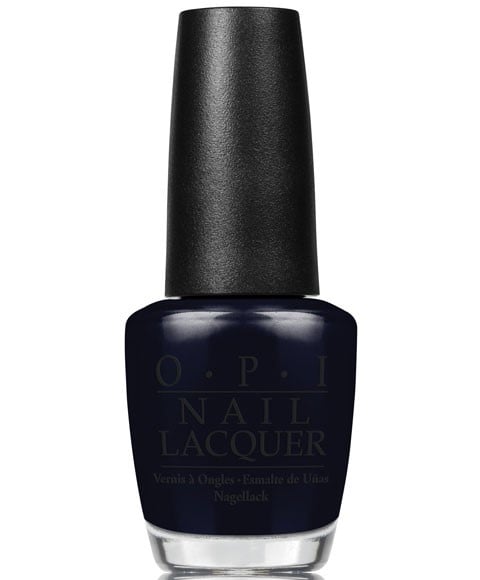 ROBE NOIRE POUR VERNIS À ONGLES NON OPTIONNELLE 